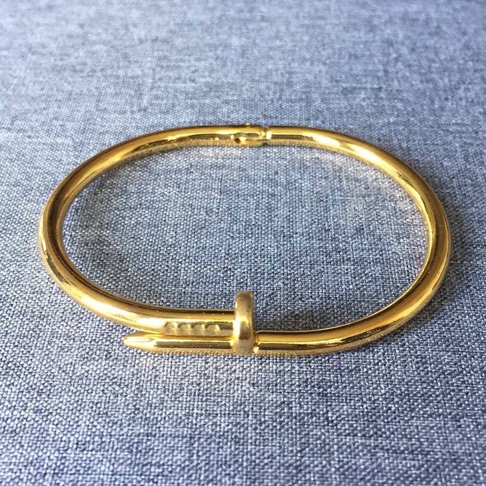 Gold plated screws nail bangle - Picture 2 of 3